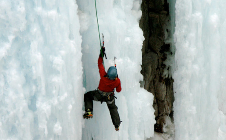 ice-climbing-ouray-cropped-feature-img